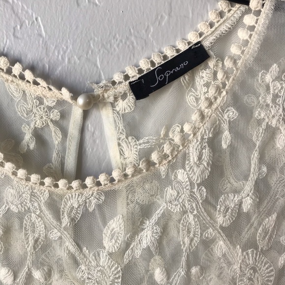 Boho Lace Tank Top with Dotted Ribbon Trim - Picture 3 of 4